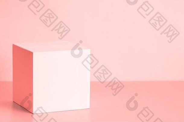 摘要背景品牌身份包装演讲光粉红色的幼崽讲台上粉红色的纸背景复制空间文本设计模拟产品横幅