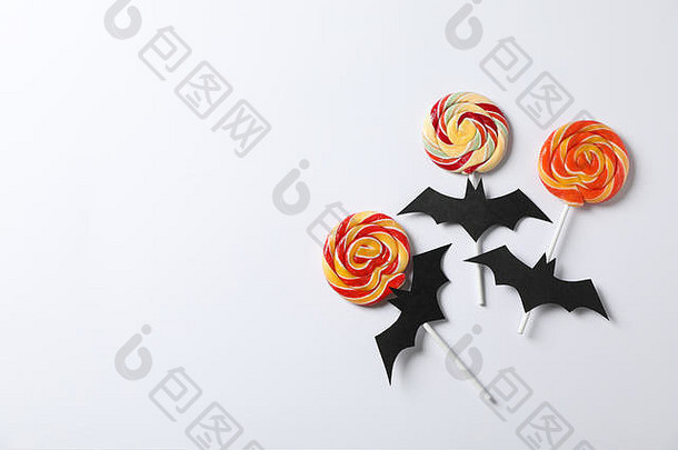 糖果装饰蝙蝠白色背景复制空间