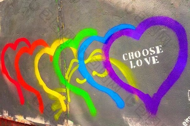 涂鸦形状彩虹彩色的心切尔西纽约城市美国