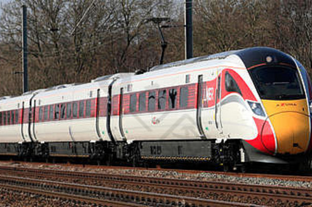 LNER舆火车<strong>类</strong>东海岸主要行铁路彼得伯勒剑桥郡英格兰