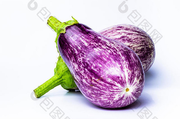 白色茄子孤立的白色背景水平视图蔬菜紫罗兰色的白色绿色角素食主义者有机食物