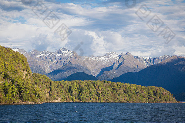 湖manapourifjordland新西兰