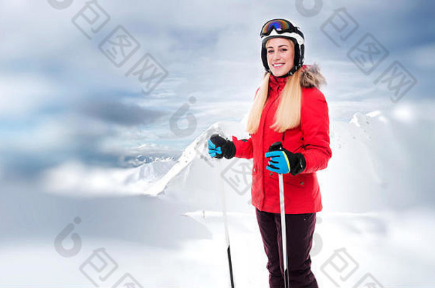年轻的女人<strong>滑雪滑雪设备</strong>背景白雪覆盖的山