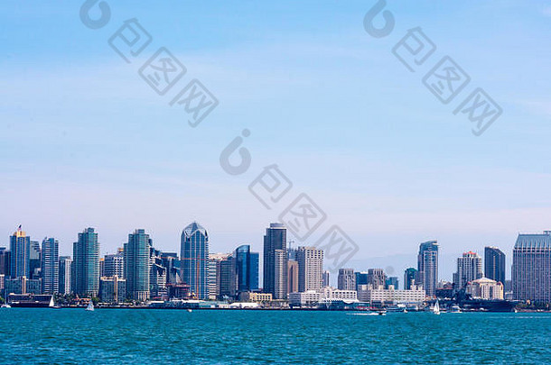 城市三迭戈加州湾帆船