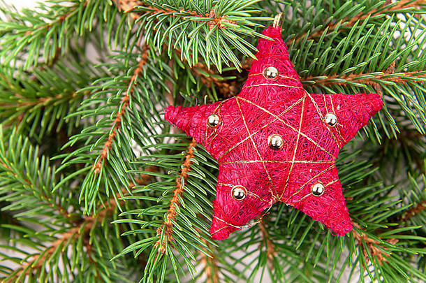 圣诞节树装饰红色的明星