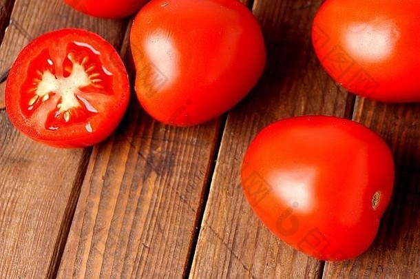 李子西红柿健康的红色的蔬菜准备好了