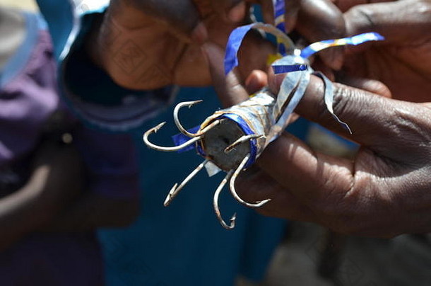图鲁特修改跳汰机手工渔民塞内加尔抓章鱼