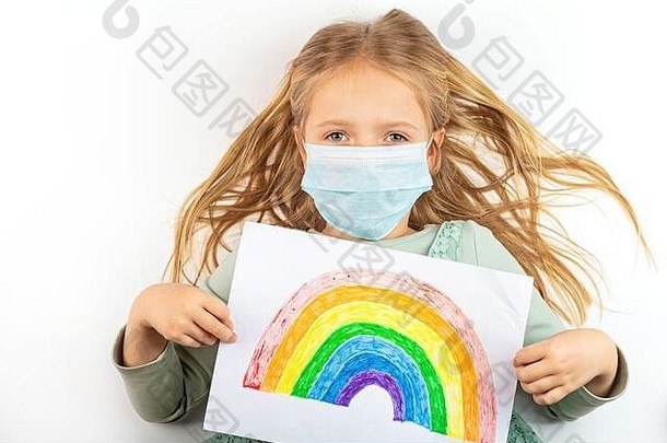 女孩面具持有画彩虹科维德检疫保持首页社会媒体运动冠状病毒预防