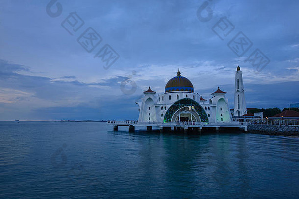 美丽的马六甲海峡海峡清真寺清真寺海峡马六甲马六甲海峡马来西亚