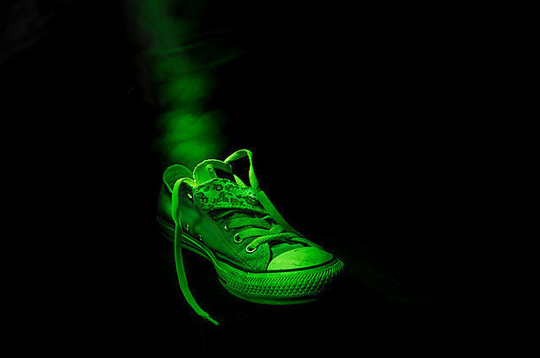 单时尚有毒培训鞋绿色光晚上可见气味