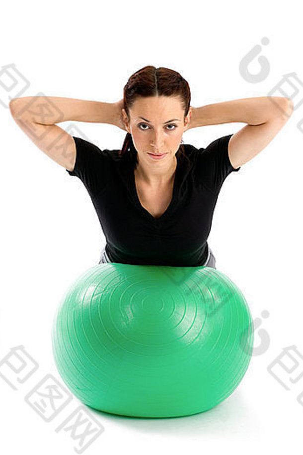 漂亮的女人手头普拉提锻炼健身房球孤立的白色背景