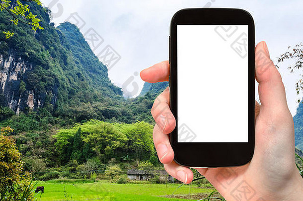 旅行概念旅游照片绿色场岩溶山yangshuo县中国春天季节智能手机减少屏幕