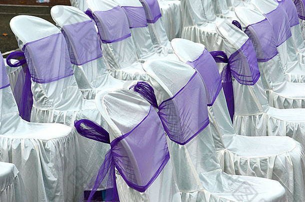 紫色的颜色装饰布包装座位