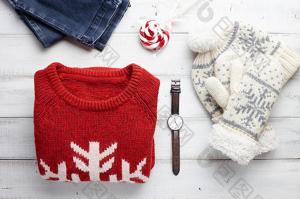 圣诞节服装风格集冬天针织毛衣牛仔裤帽连指手套手表棒棒糖