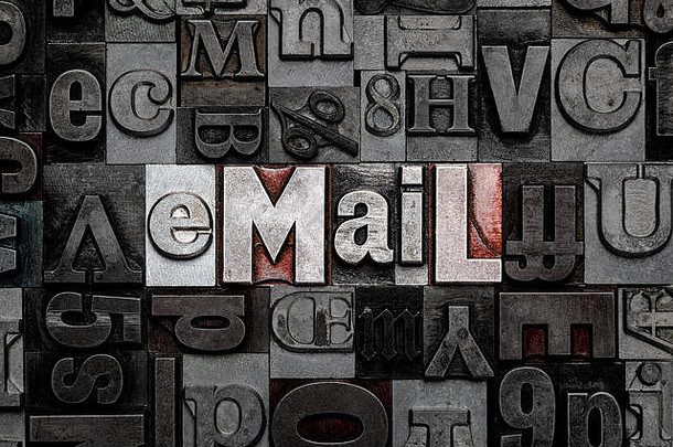 词电子邮件使金属凸版印刷的信