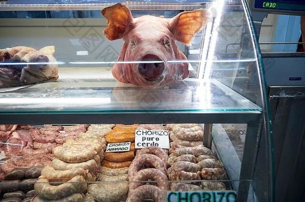 门多萨阿根廷屠夫商店出售羊肉猪肉香肠山羊市场中央门多萨<strong>城市图片</strong>阿克塞尔略雷特WWW拼图