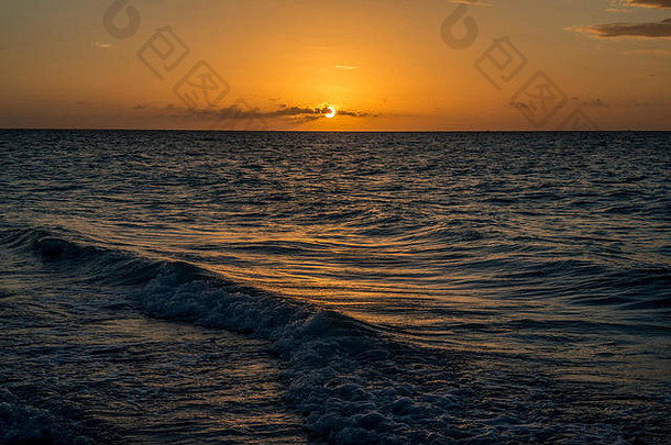 日落加勒比太阳图片