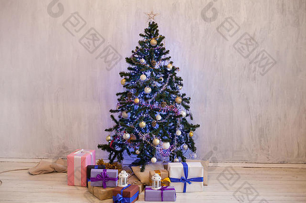 圣诞节树加兰装饰礼物一年