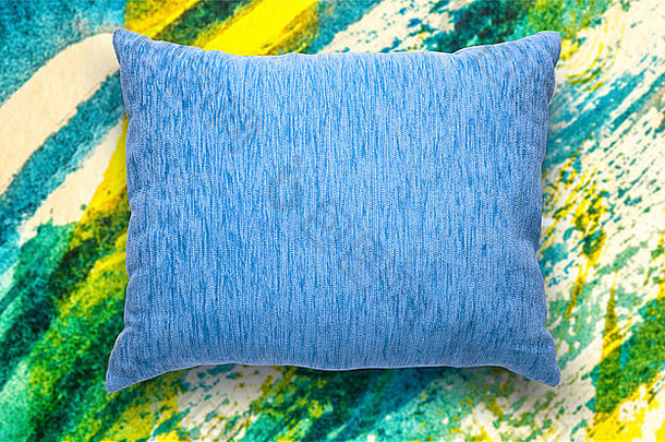 软空白蓝色的枕头水彩背景