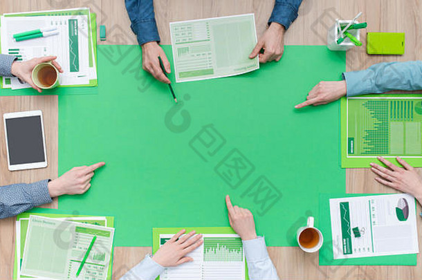 业务人工作绿色桌面指出中心环境绿色业务金融概念