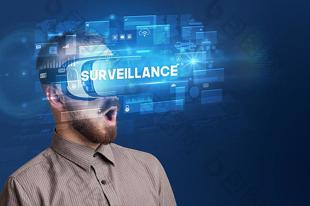 商人虚拟现实眼镜监测登记创新安全概念