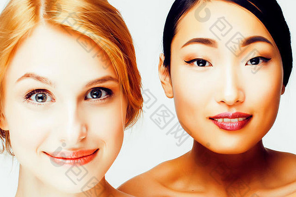 女人亚洲高加索人孤立的白色背景快乐微笑多样化的类型皮<strong>肤</strong>生活方式人概念