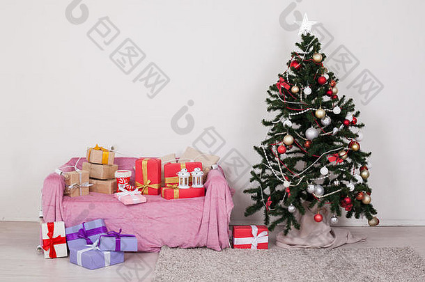 绿色圣诞节树沙发一年冬天礼物装饰