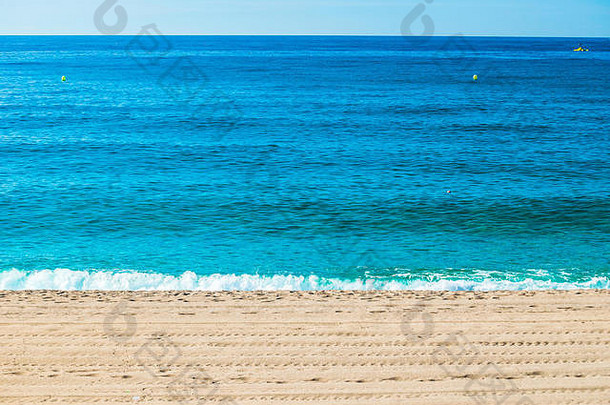 西班牙海薇夏天蓝色的海滩波西班牙假期