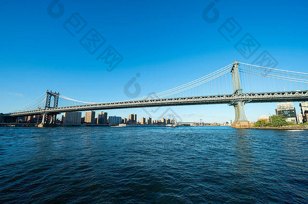纽约城市天际线视图布鲁克林曼哈顿桥东河
