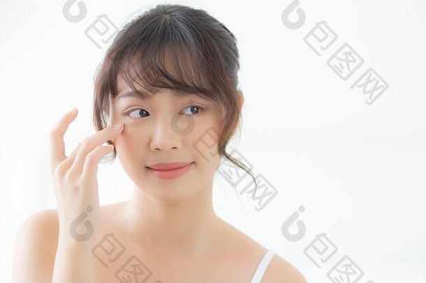 肖像美丽的年轻的亚洲女人微笑健康的健康卧室美亚洲女孩皮肤护理触摸眼睛化妆化妆品快乐