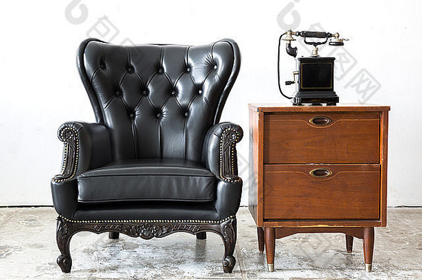 黑色的真正的皮革经典风格椅子一边内阁telophone