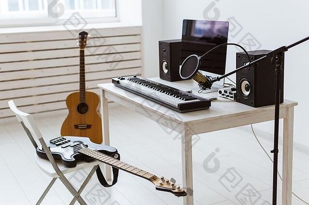 麦克风电脑音乐的设备吉他计划背景首页记录工作室概念