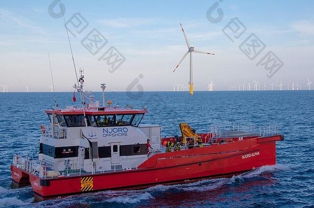可再生能源机组人员转移服务操作船只离岸风农场行业