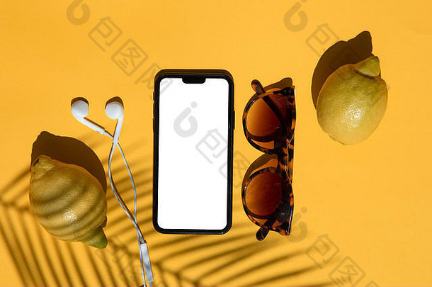 夏季空白智能手机作文新鲜的柠檬太阳镜