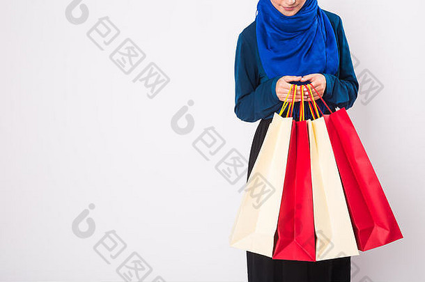 关闭<strong>阿拉伯女人</strong>购物袋