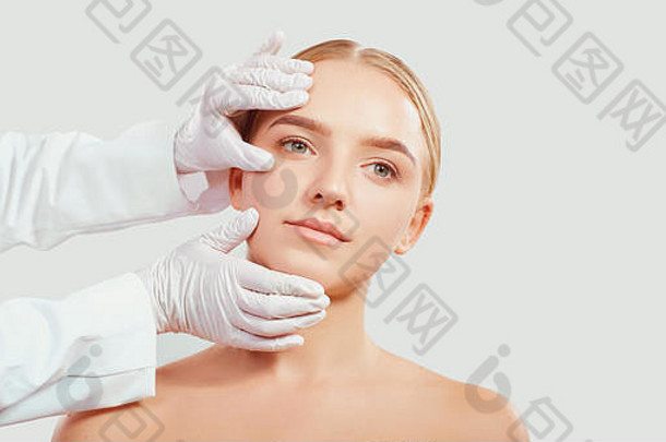 脸女人塑料手术脸