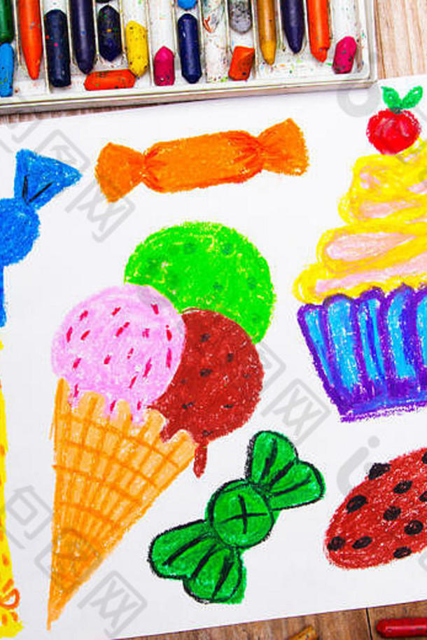 色彩斑斓的画冰奶油蛋糕糖果