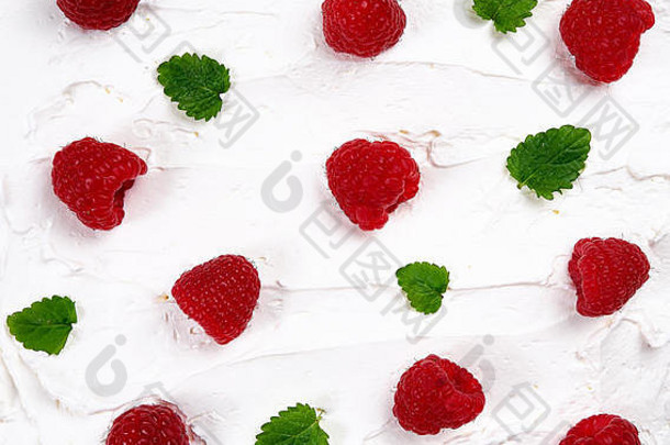 生奶油纹理装饰树莓