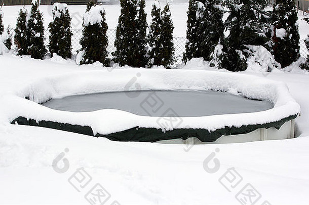 首页池覆盖雪