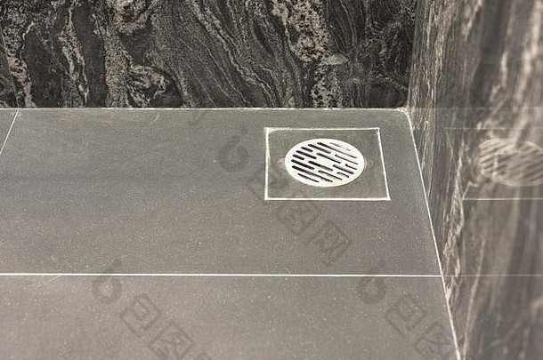 地板上排水现代淋浴奢侈品浴室