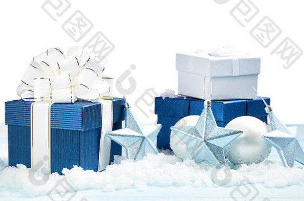 蓝色的礼物盒子圣诞节装饰
