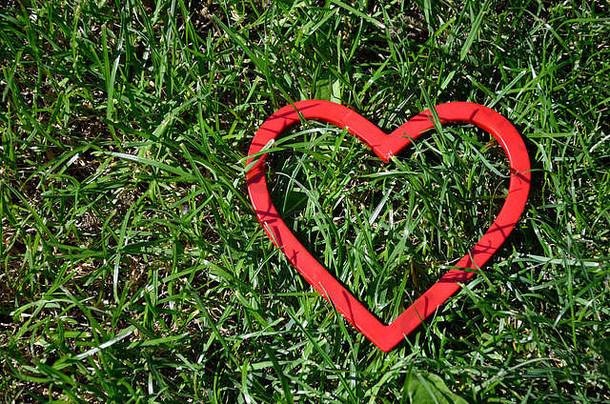 红色的心数字绿色春天草