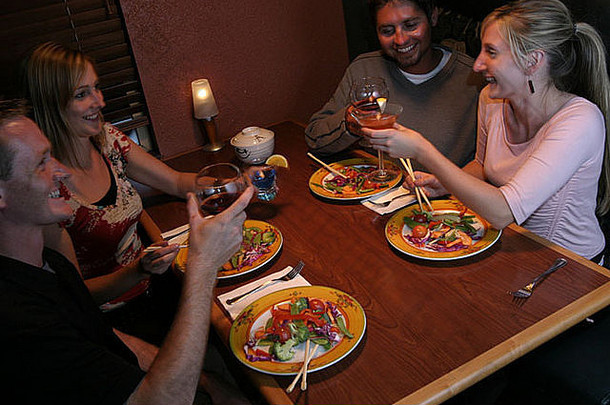 集团朋友夫妻晚餐日本蒙古语烧烤餐厅惠斯勒英国哥伦比亚加拿大