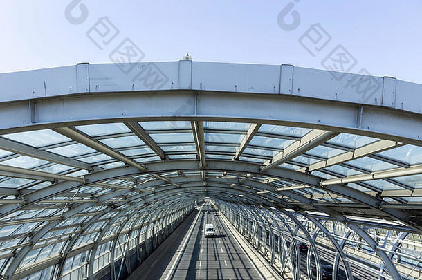 汽车路吸音隧道金属结构玻璃现代技术城市华沙波兰