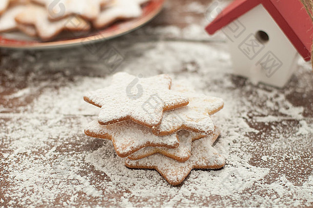 圣诞节饼干形状明星面粉黄油意大利