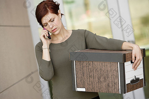 女商人移动电话移动盒子