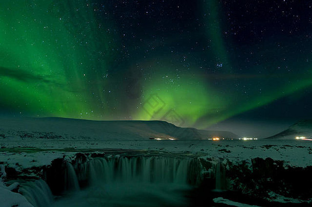 极光北欧化工北部灯冰岛