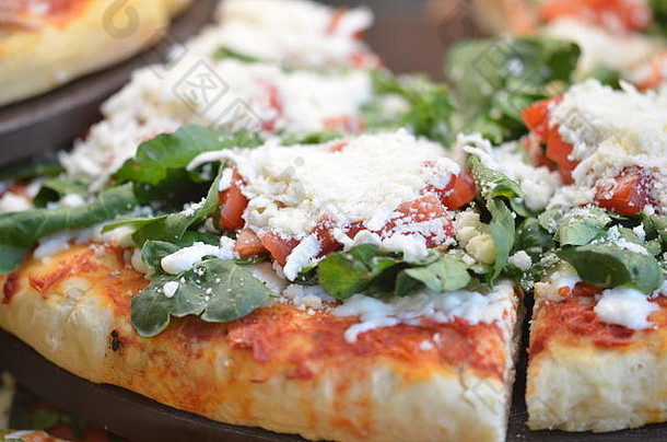 美味的意大利披萨菜关闭视图新鲜的成分