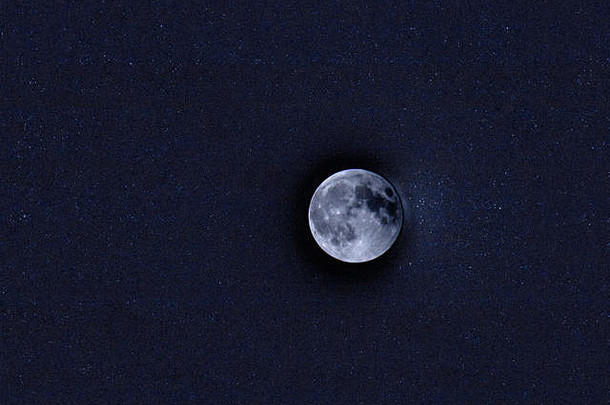 月亮照片完整的月亮期一款软件名称照片
