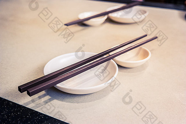 空菜筷子表格